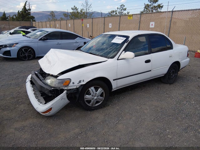 45909500 :رقم المزاد ، 1NXBB02E2TZ445473 vin ، 1996 Toyota Corolla Dx مزاد بيع