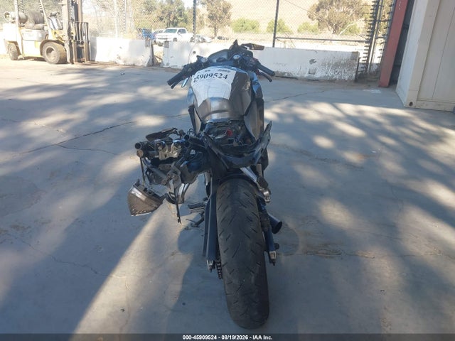 2015 Honda Cbr500 R მანქანა იყიდება აუქციონზე, vin: MLHPC4468F5200547, აუქციონის ნომერი: 45909524