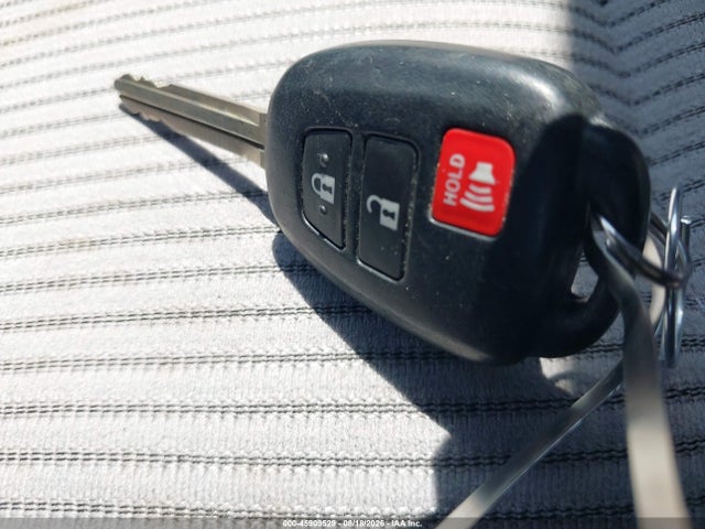 Продаж на аукціоні авто 2014 Toyota Rav4 Xle, vin: JTMWFREV4ED027767, номер лоту: 45909529