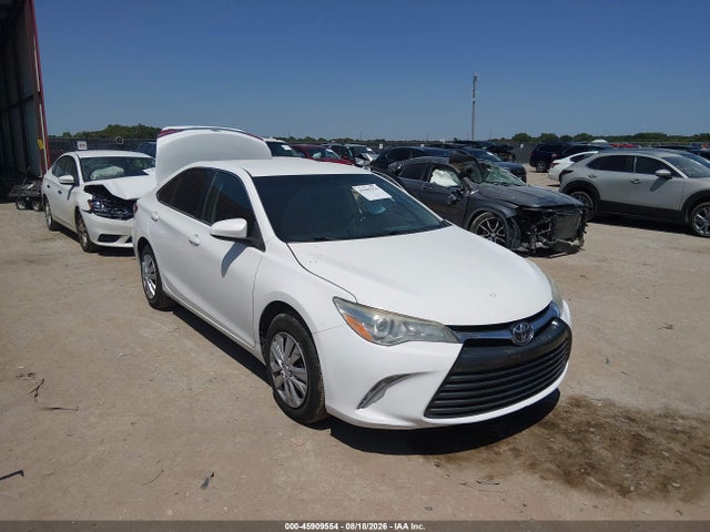 45909554 :رقم المزاد ، 4T1BF1FK4HU777528 vin ، 2017 Toyota Camry Le مزاد بيع
