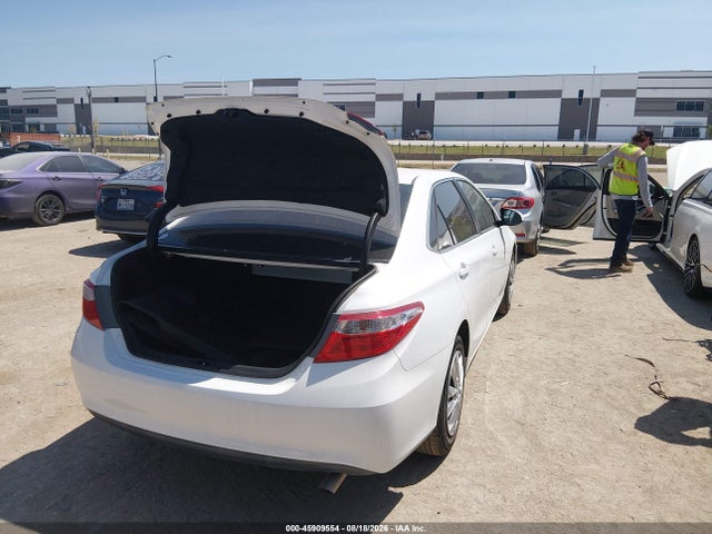 Продажа на аукционе авто 2017 Toyota Camry Le, vin: 4T1BF1FK4HU777528, номер лота: 45909554