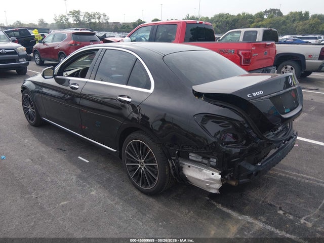 45909559 :رقم المزاد ، W1KWF8DB9MR653310 vin ، 2021 Mercedes-benz C 300 Sedan مزاد بيع