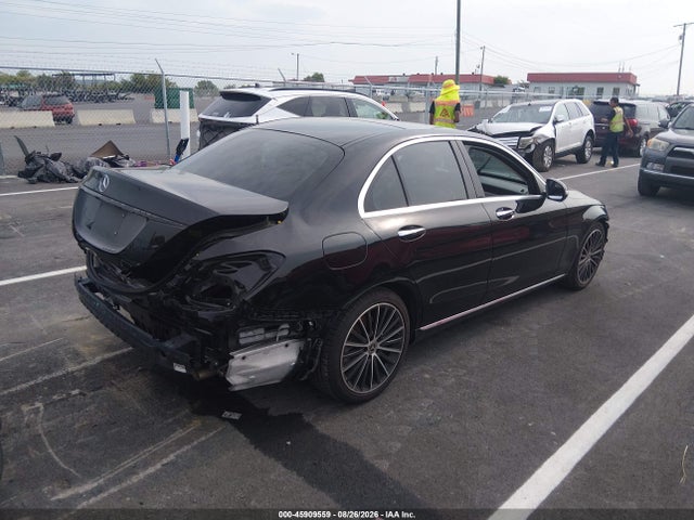 45909559 :رقم المزاد ، W1KWF8DB9MR653310 vin ، 2021 Mercedes-benz C 300 Sedan مزاد بيع
