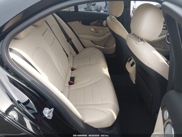 45909559 :رقم المزاد ، W1KWF8DB9MR653310 vin ، 2021 Mercedes-benz C 300 Sedan مزاد بيع