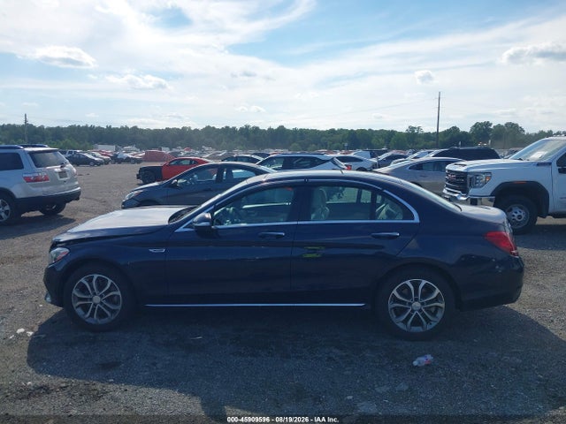 2015 Mercedes-benz C 300 4matic მანქანა იყიდება აუქციონზე, vin: 55SWF4KB8FU012694, აუქციონის ნომერი: 45909596