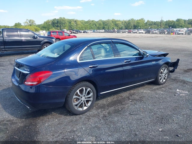 2015 Mercedes-benz C 300 4matic მანქანა იყიდება აუქციონზე, vin: 55SWF4KB8FU012694, აუქციონის ნომერი: 45909596