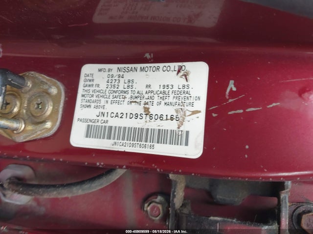 1995 Nissan Maxima Gle/gxe/se მანქანა იყიდება აუქციონზე, vin: JN1CA21D9ST606165, აუქციონის ნომერი: 45909599