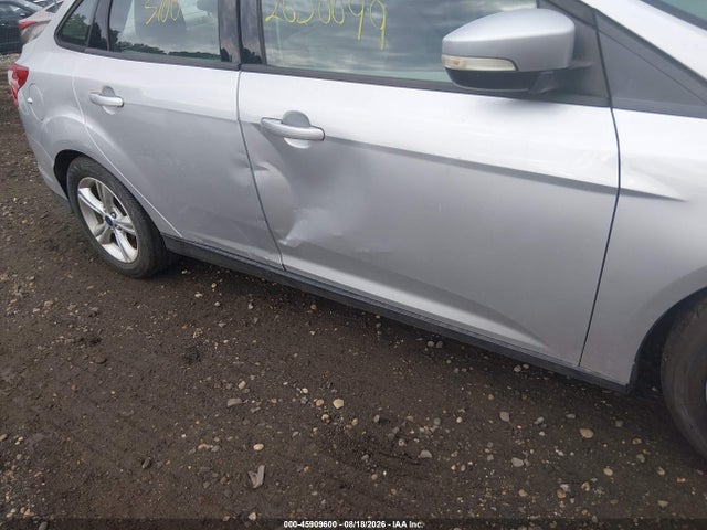 45909600 :رقم المزاد ، 1FADP3F24EL358690 vin ، 2014 Ford Focus Se مزاد بيع