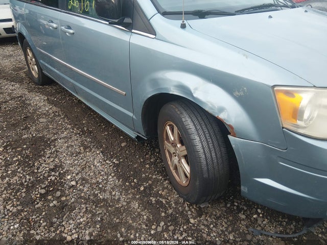 45909608 :رقم المزاد ، 2A8HR54199R606322 vin ، 2009 Chrysler Town & Country Touring مزاد بيع