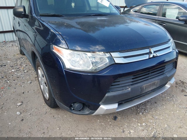 Продаж на аукціоні авто 2015 Mitsubishi Outlander Es, vin: JA4AD2A32FZ013408, номер лоту: 45909625