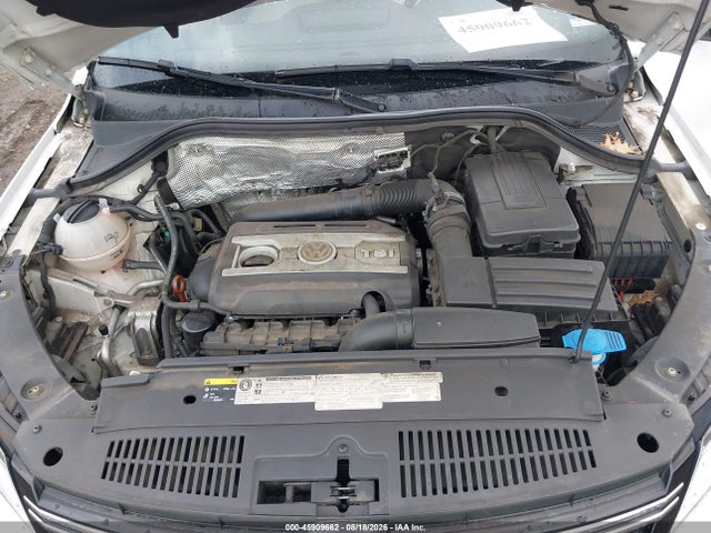 2013 Volkswagen Tiguan Se მანქანა იყიდება აუქციონზე, vin: WVGBV3AX1DW056311, აუქციონის ნომერი: 45909662