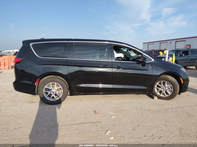 2025 Chrysler Pacifica Select მანქანა იყიდება აუქციონზე, vin: 2C4RC1BG4SR541771, აუქციონის ნომერი: 45909667