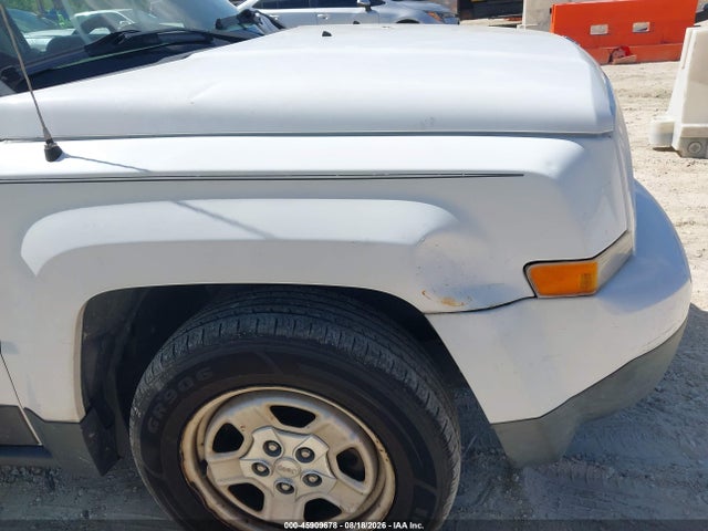 45909678 :رقم المزاد ، 1C4NJPBA2DD265261 vin ، 2013 Jeep Patriot Sport مزاد بيع