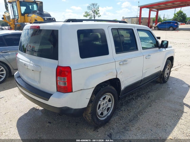 45909678 :رقم المزاد ، 1C4NJPBA2DD265261 vin ، 2013 Jeep Patriot Sport مزاد بيع