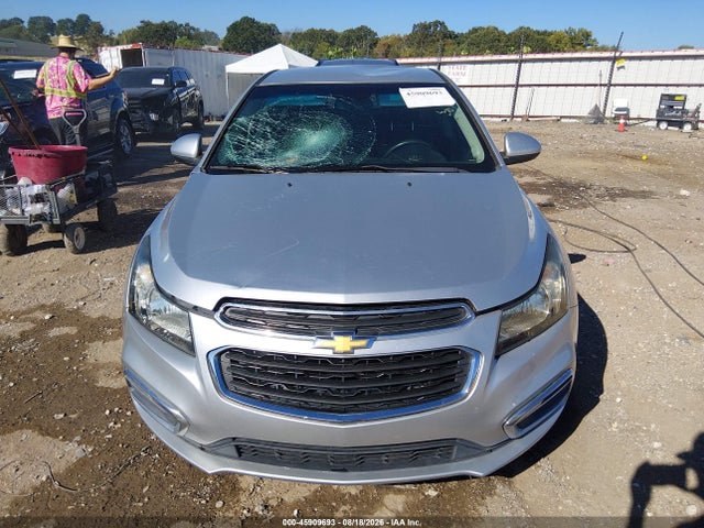 45909693 :رقم المزاد ، 1G1PE5SB7F7157867 vin ، 2015 Chevrolet Cruze 2lt Auto مزاد بيع
