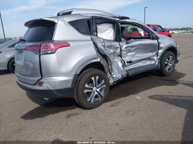 45909710 :رقم المزاد ، 2T3ZFREV9HW335361 vin ، 2017 Toyota Rav4 Le مزاد بيع