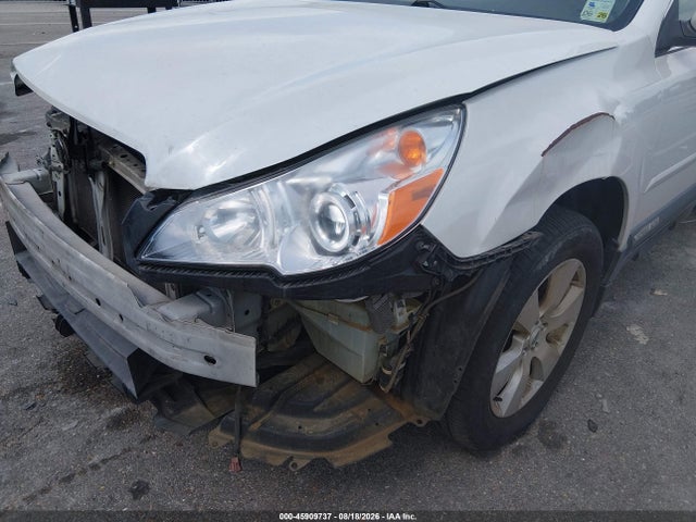 Продаж на аукціоні авто 2011 Subaru Outback 2.5i Limited, vin: 4S4BRBLC1B3432433, номер лоту: 45909737