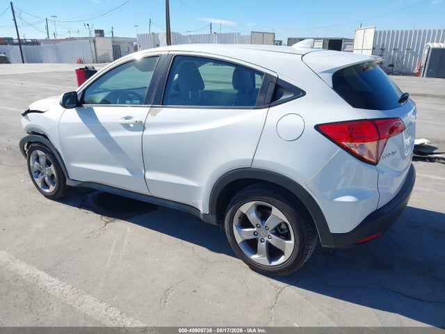 Honda HR-V LX 2018 3CZRU5H31JM717992 Image 3