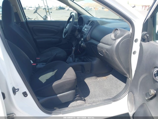 45909772 :رقم المزاد ، 3N1CN7AP4EL830819 vin ، 2014 Nissan Versa S مزاد بيع