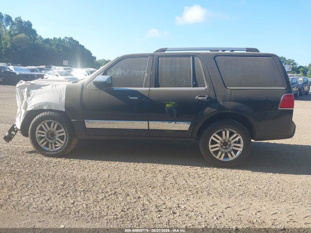 2007 Lincoln Navigator Ultimate მანქანა იყიდება აუქციონზე, vin: 5LMFU28507LJ14625, აუქციონის ნომერი: 45909779