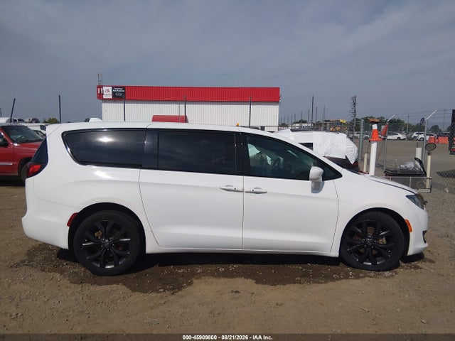 Aukcja sprzedaży 2020 Chrysler Pacifica Touring, vin: 2C4RC1FG4LR183101, numer aukcji: 45909800