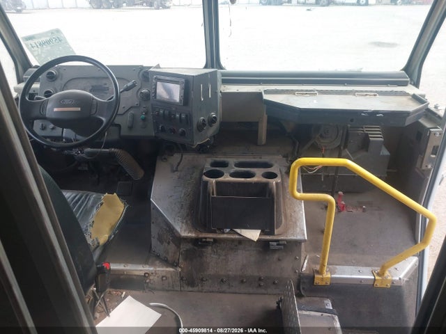 Продажа на аукционе авто 2015 Ford F-59 Commercial Stripped, vin: 1F66F5KY4F0A04699, номер лота: 45909814