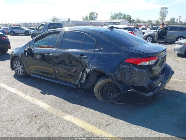 Toyota COROLLA LE 2021 5YFEPMAE3MP197180 Image 3