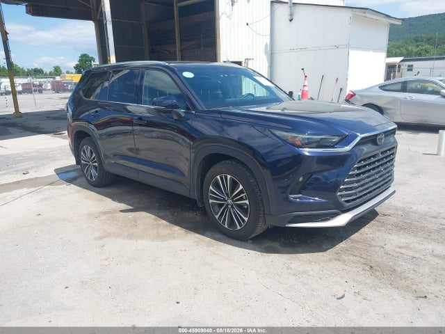 Auction sale of the 2024 Toyota Grand Highlander Hybrid Platinum Max, vin: 5TDADAB52RS001362, lot number: 45909840