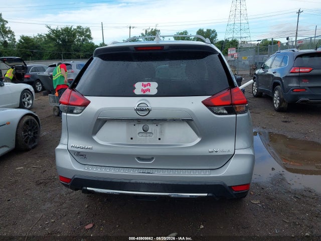 45909862 :رقم المزاد ، KNMAT2MV1HP504234 vin ، 2017 Nissan Rogue Sv مزاد بيع