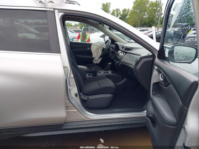 45909862 :رقم المزاد ، KNMAT2MV1HP504234 vin ، 2017 Nissan Rogue Sv مزاد بيع