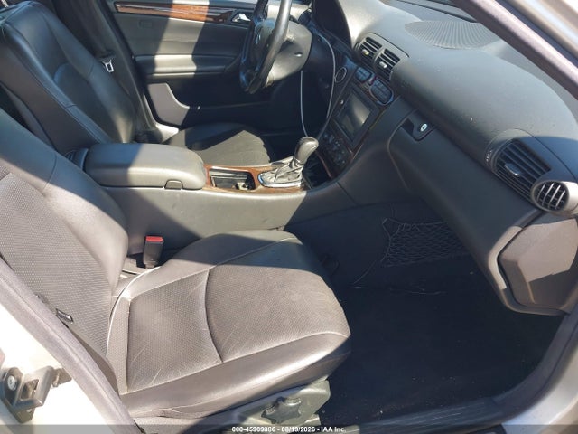 Продаж на аукціоні авто 2004 Mercedes-benz C 240, vin: WDBRF61J74E017465, номер лоту: 45909886
