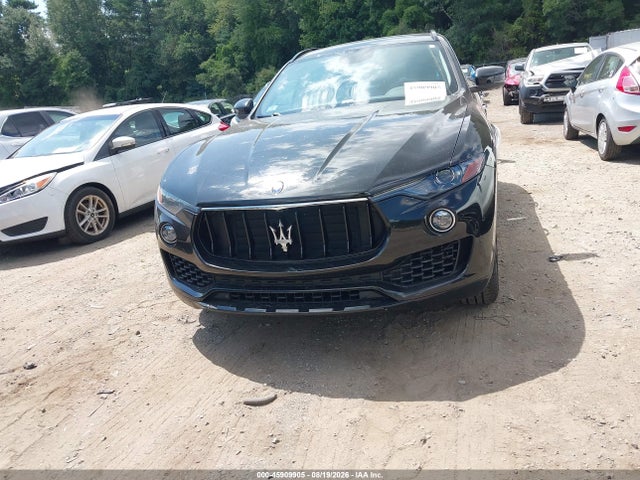 45909905 :رقم المزاد ، ZN661XUS0HX261027 vin ، 2017 Maserati Levante مزاد بيع