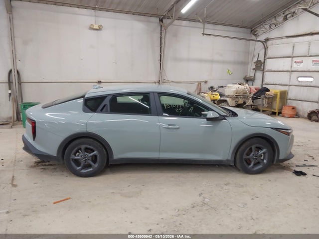 2025 Kia K4 Lxs მანქანა იყიდება აუქციონზე, vin: 3KPFT4DE5SE225149, აუქციონის ნომერი: 45909942