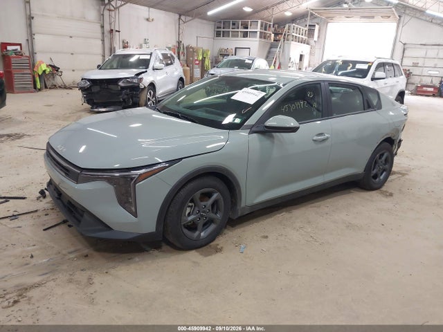 2025 Kia K4 Lxs მანქანა იყიდება აუქციონზე, vin: 3KPFT4DE5SE225149, აუქციონის ნომერი: 45909942