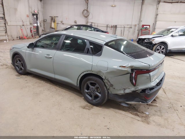 2025 Kia K4 Lxs მანქანა იყიდება აუქციონზე, vin: 3KPFT4DE5SE225149, აუქციონის ნომერი: 45909942