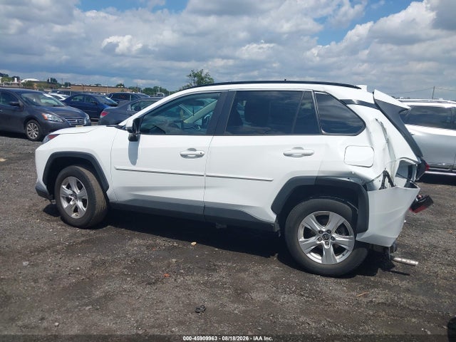 2021 Toyota Rav4 Xle მანქანა იყიდება აუქციონზე, vin: 2T3P1RFVXMW243061, აუქციონის ნომერი: 45909963