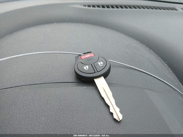 45909970 :رقم المزاد ، 3N1CE2CP2FL435653 vin ، 2015 Nissan Versa Note Sv مزاد بيع