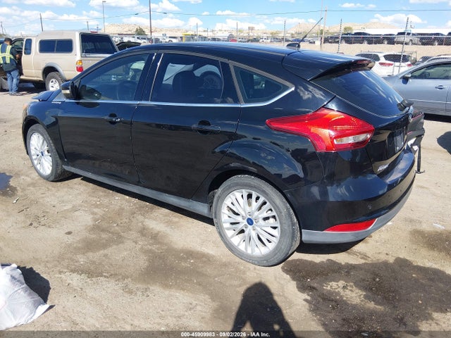 Ford Focus Titanium 2016 1FADP3N22GL394964 Image 3