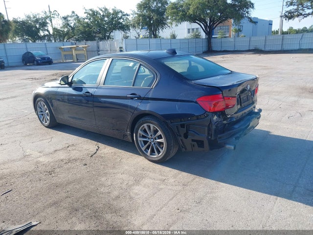 45910010 :رقم المزاد ، WBA8A3C38HA066970 vin ، 2017 Bmw 320i Xdrive مزاد بيع