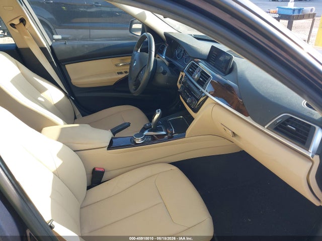 45910010 :رقم المزاد ، WBA8A3C38HA066970 vin ، 2017 Bmw 320i Xdrive مزاد بيع