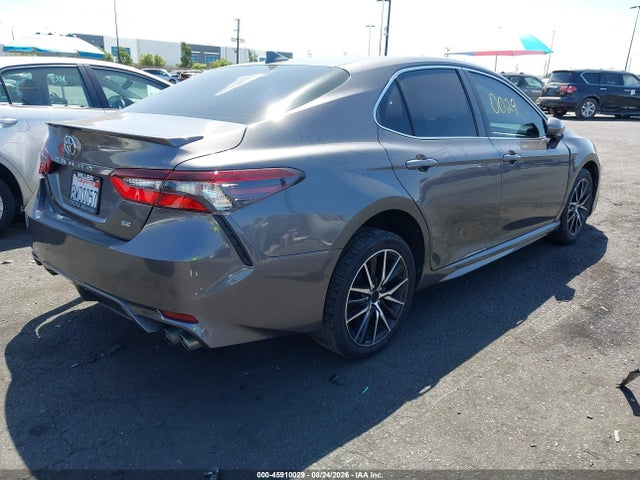 Toyota CAMRY SE 2021 4T1G11AKXMU575962 Image 4