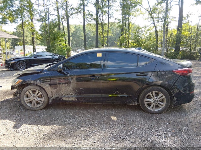 Продаж на аукціоні авто 2018 Hyundai Elantra Sel, vin: KMHD84LF2JU610490, номер лоту: 45910037