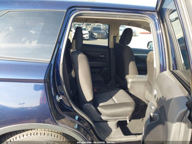 Продаж на аукціоні авто 2016 Mitsubishi Outlander Se, vin: JA4AD3A33GZ022660, номер лоту: 45910099