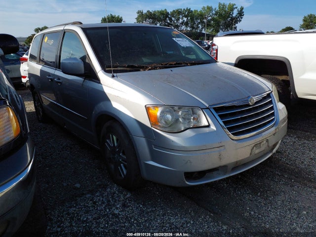 Продажа на аукционе авто 2010 Chrysler Town & Country Touring, vin: 2A4RR5DX1AR290493, номер лота: 45910128