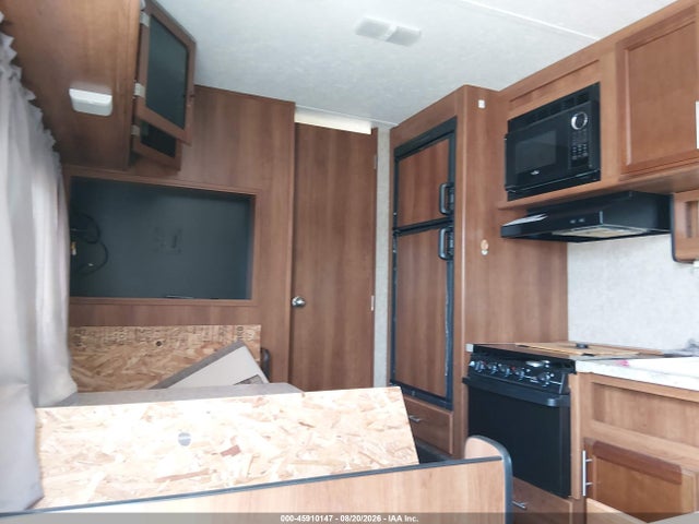Aukcja sprzedaży 2017 Forest River Avenger 22 Rb, vin: 5ZT2AVLB9HB914178, numer aukcji: 45910147