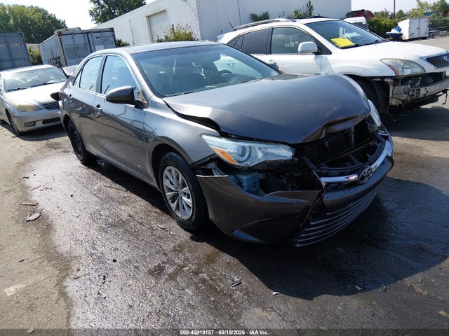 Продаж на аукціоні авто 2015 Toyota Camry Le, vin: 4T1BF1FK5FU950650, номер лоту: 45910157