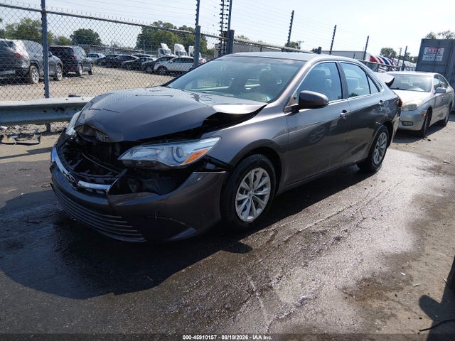 Aukcja sprzedaży 2015 Toyota Camry Le, vin: 4T1BF1FK5FU950650, numer aukcji: 45910157