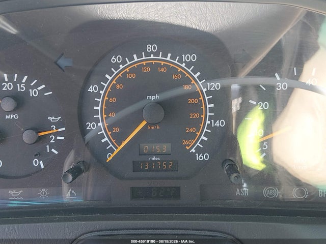 45910180 :رقم المزاد ، WDBFA66E3NF059950 vin ، 1992 Mercedes-benz 500 Sl مزاد بيع