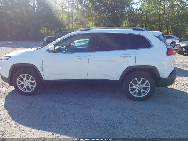 Продаж на аукціоні авто 2016 Jeep Cherokee Latitude, vin: 1C4PJMCB4GW144948, номер лоту: 45910188