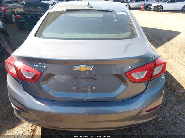 Chevrolet Cruze Lt Auto 2018 1G1BE5SM1J7188939 Image 16